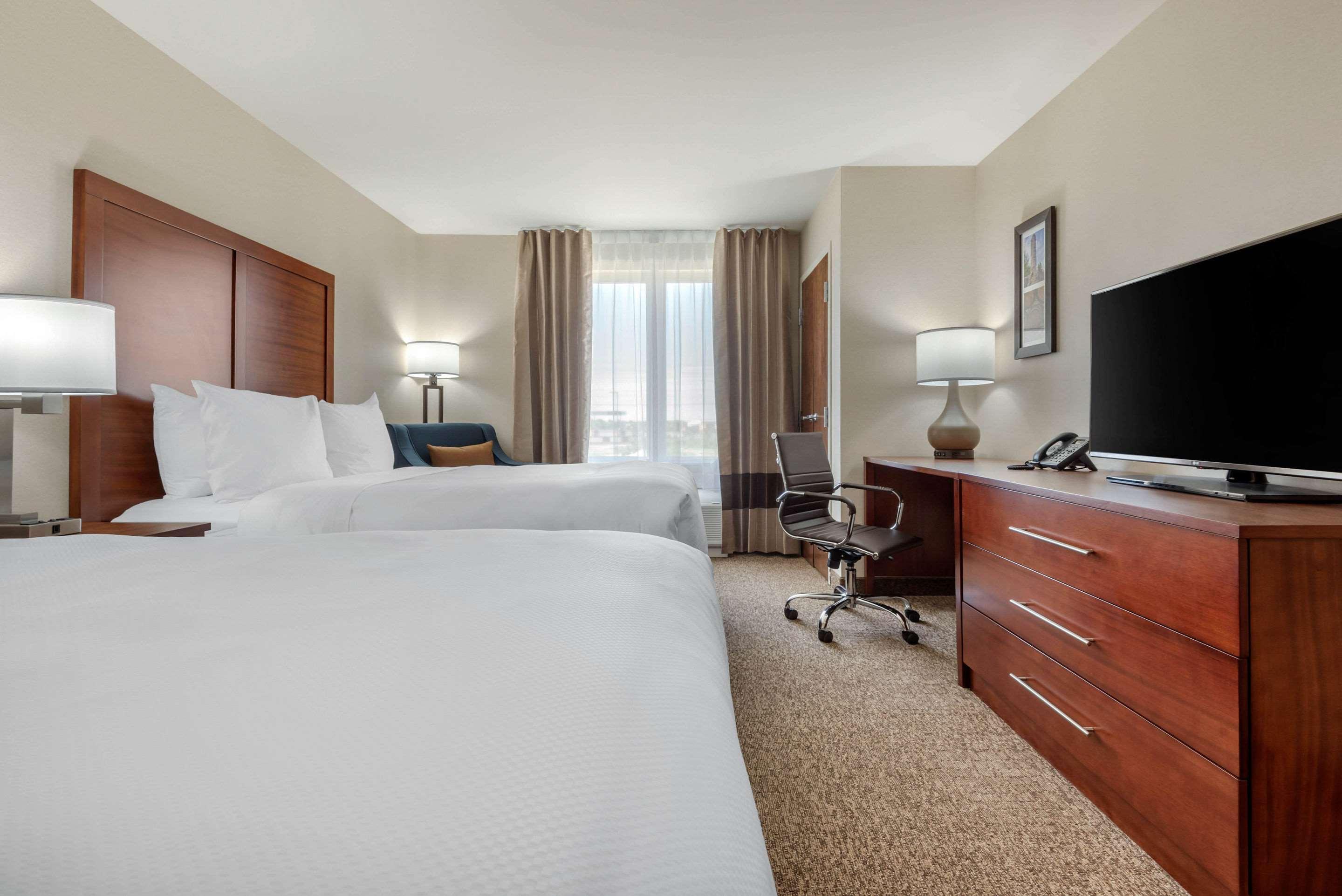 Comfort Inn&Suites Greater Napanee Eksteriør bilde