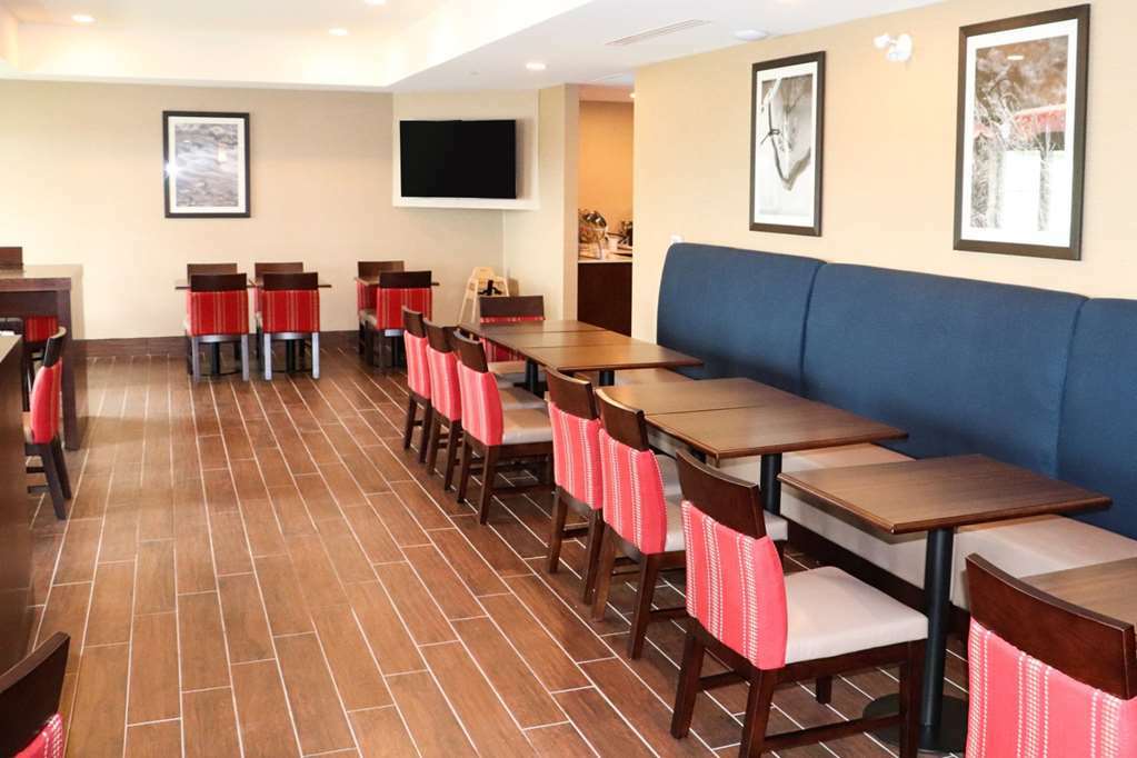 Comfort Inn&Suites Greater Napanee Restaurant bilde